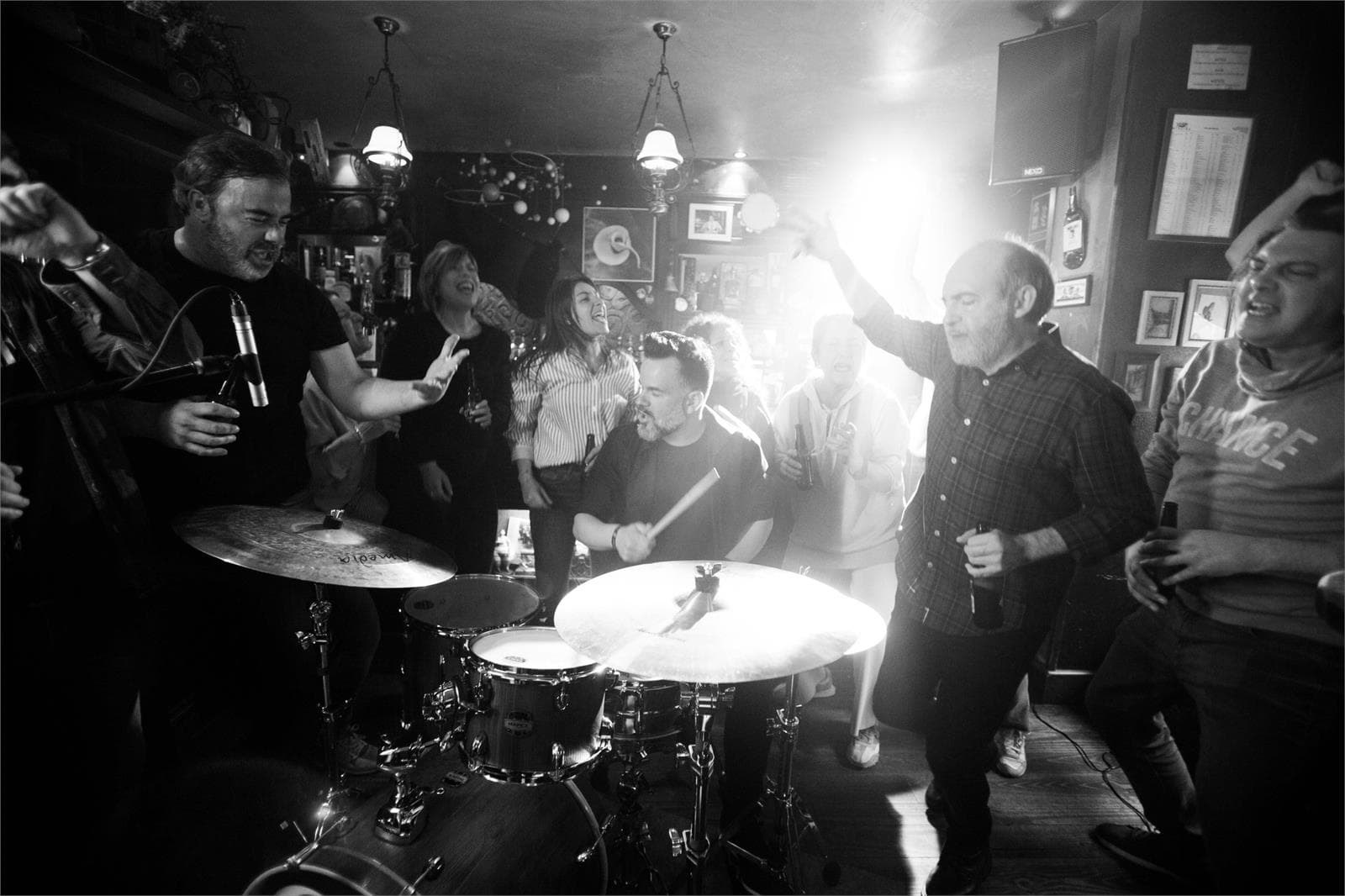 EN MALA HORA - Imagen 2